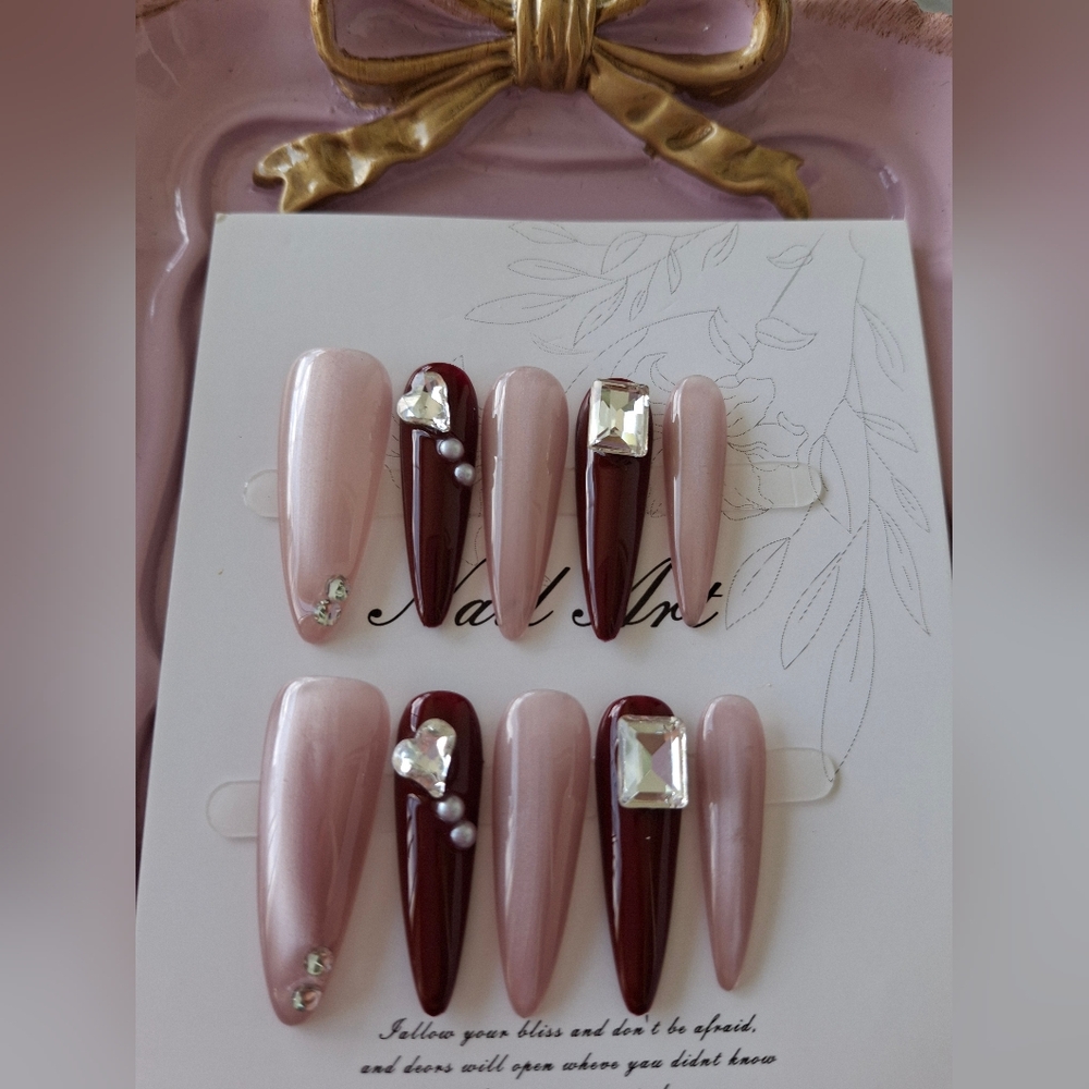 Chic Burgundy and Pink Press-On Nail Set    Extra Small XS